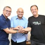 Alex Melo declara apoio às pré-candidaturas de André Moura e Fábio Mitidieri em encontro que reuniu 19 vereadores de Aracaju