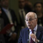 Argumentos dos EUA para impor tarifas “não são legítimos”, diz Vieira