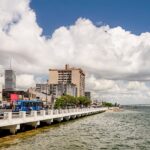 Aracaju se destaca no Brasil com liderança na geração de empregos em diversos setores da economia