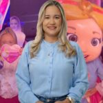 Alice Caroline tem candidatura homologada pelo PSD e lança mascote Super Alice durante convenção