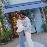 Do horário nobre à vida real: O Boticário transforma loja em cenário de romance no lançamento de Floratta Blue Crystal 